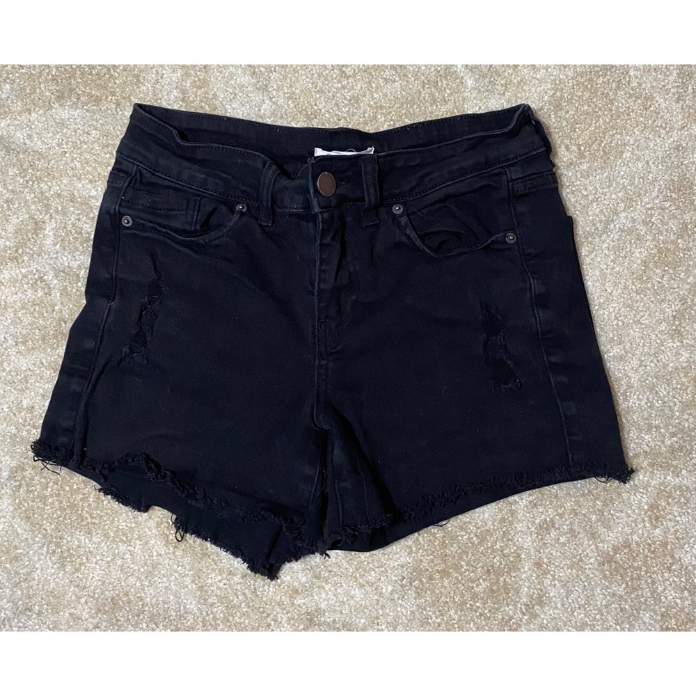 Women’s O’Neill black jean shorts 29